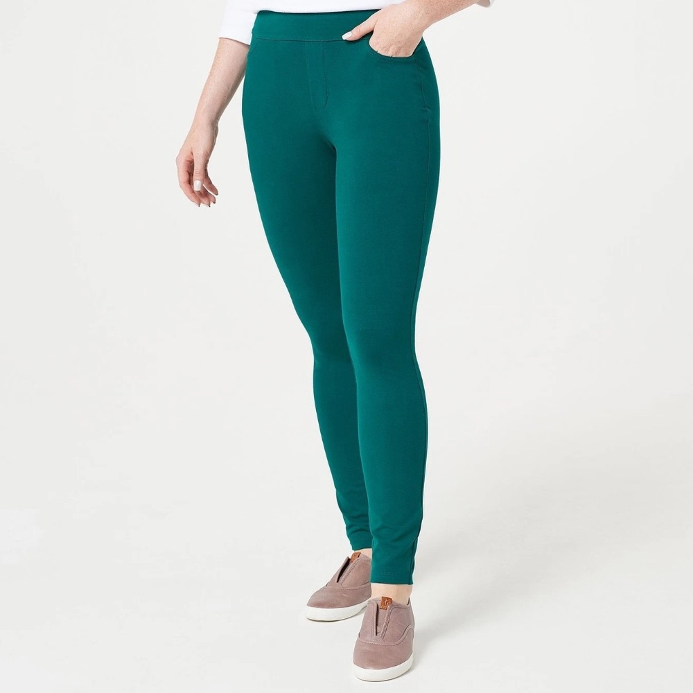 Susan Graver Weekend Teal Top